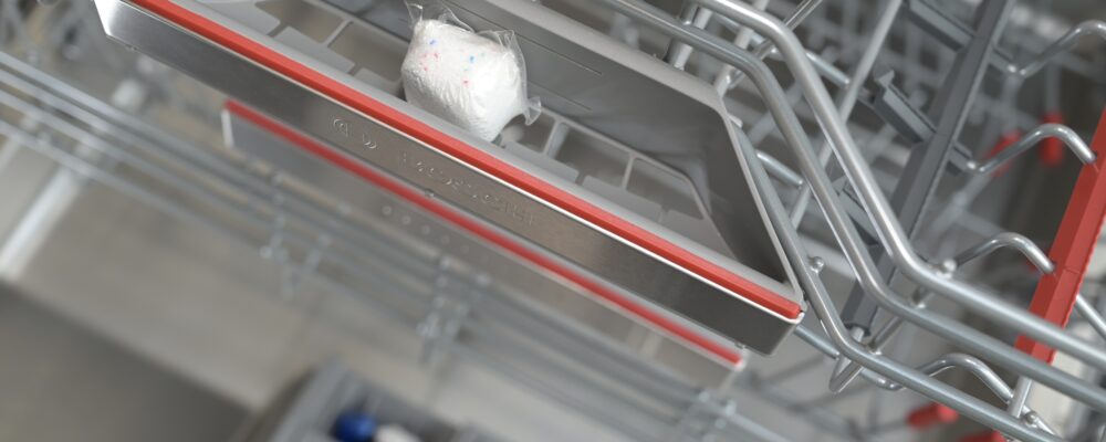 フィニッシュシリーズから新しく販売された「食洗機庫内強力洗浄タブレット」をご紹介します！